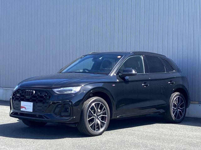 AUDI / AUDI Q5