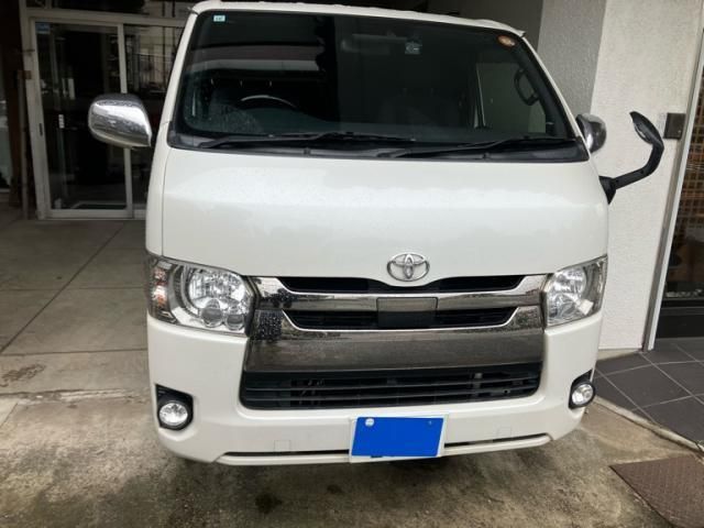TOYOTA / HIACE van 2WD
