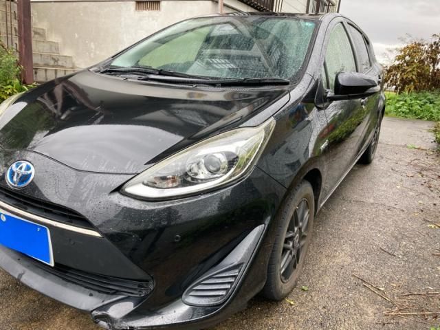 TOYOTA / AQUA