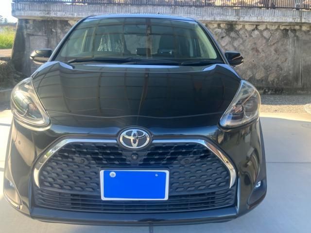 TOYOTA / SIENTA