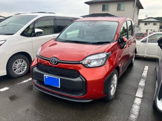 TOYOTA / SIENTA HYBRID