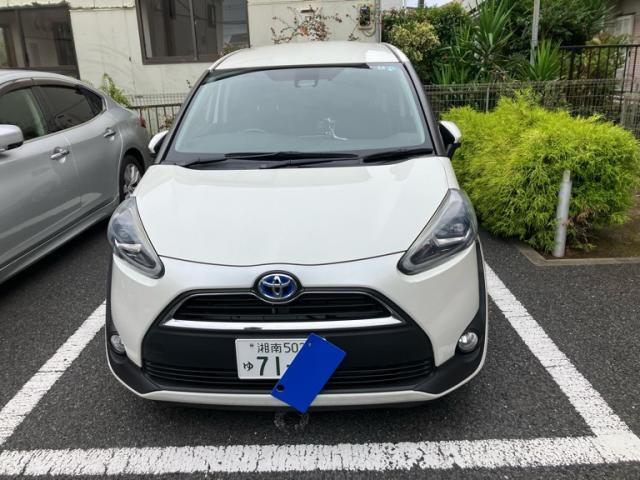 TOYOTA / SIENTA HYBRID