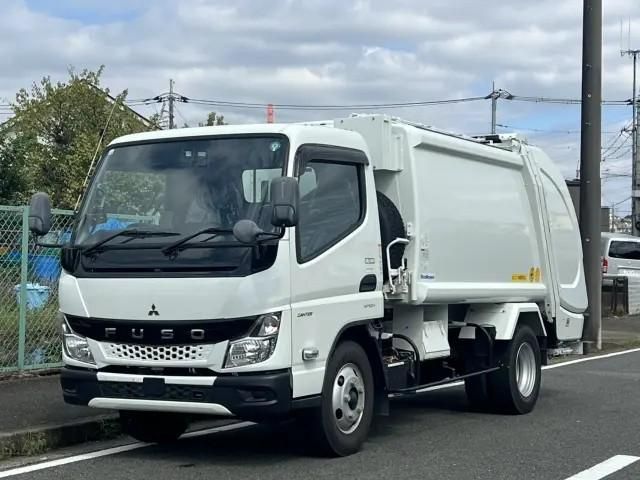 MITSUBISHI / CANTER