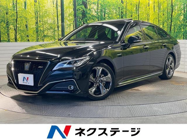 TOYOTA / CROWN sedan hybrid