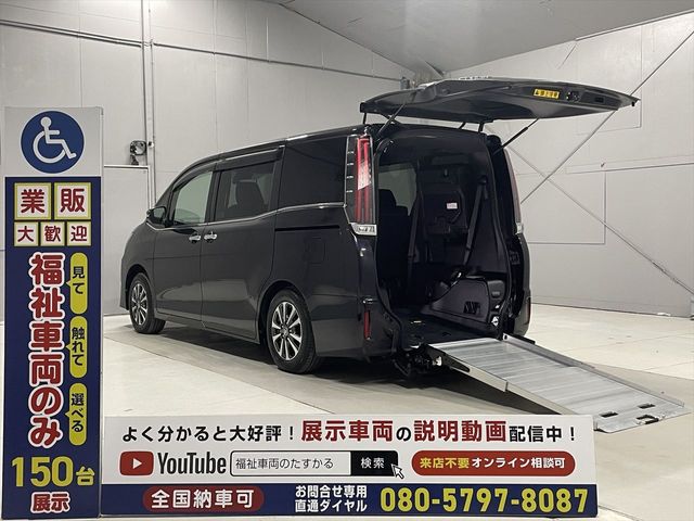 TOYOTA / ESQUIRE