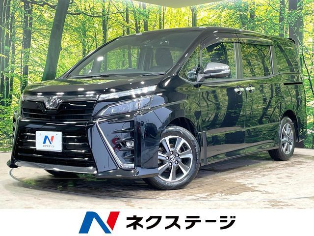 TOYOTA / VOXY