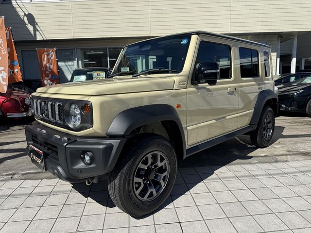 SUZUKI / JIMNY NOMADE