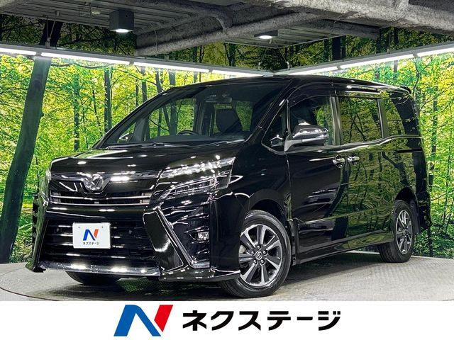 TOYOTA / VOXY 4WD