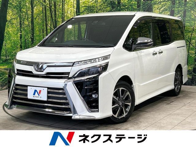 TOYOTA / VOXY
