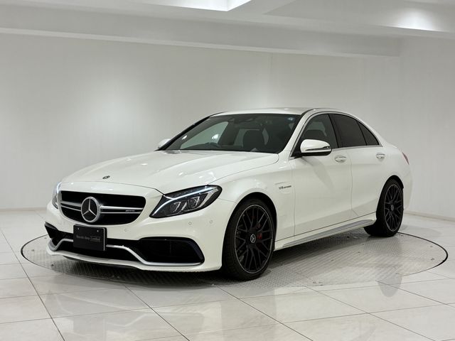 MERCEDES BENZ / MERCEDES AMG C class sedan