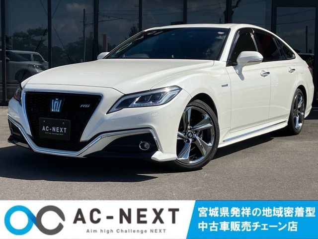 TOYOTA / CROWN sedan hybrid