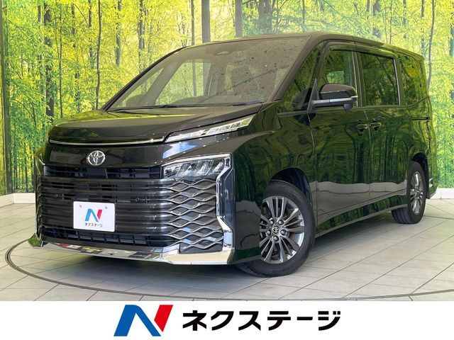 TOYOTA / VOXY