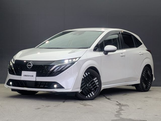 NISSAN / AURA