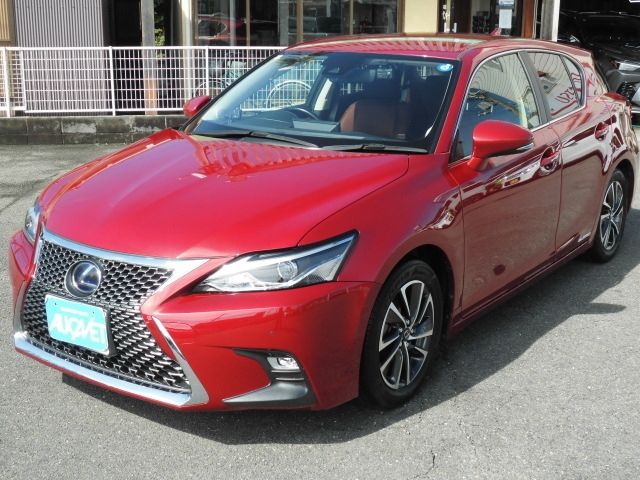 TOYOTA / LEXUS CT200h