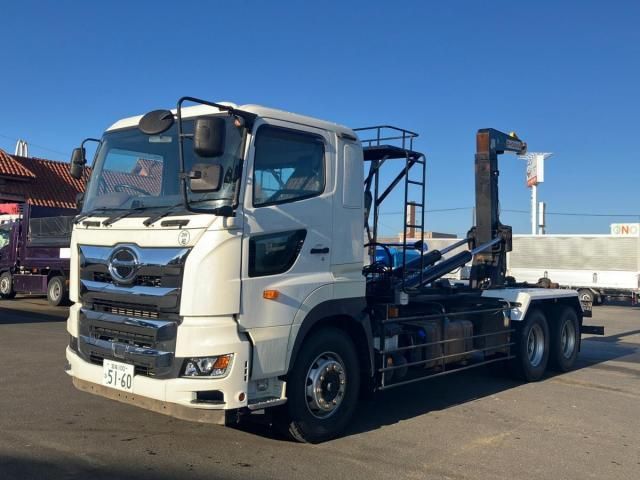 HINO / PROFIA