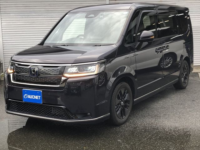HONDA / STEPWAGON e:HEV SPADA