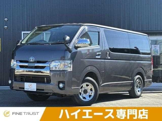 TOYOTA / HIACE van 4WD