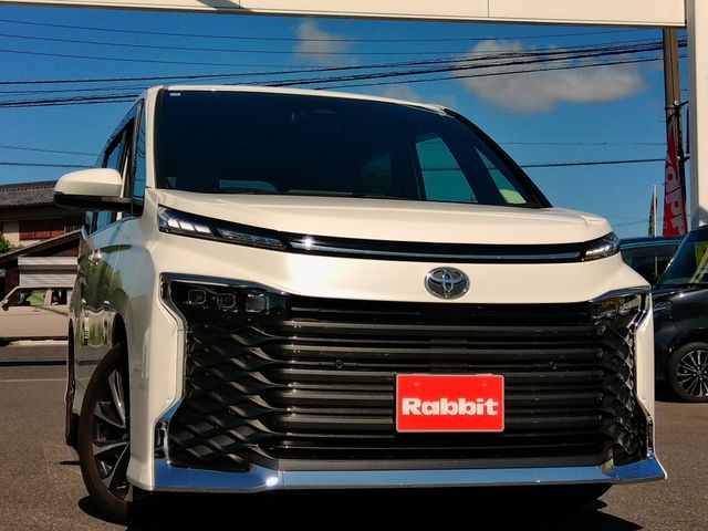 TOYOTA / VOXY