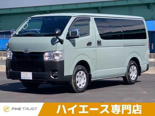 TOYOTA / HIACE van 4WD