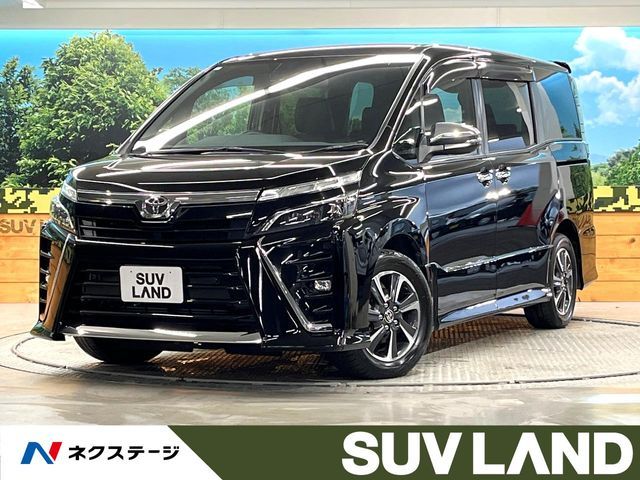 TOYOTA / VOXY