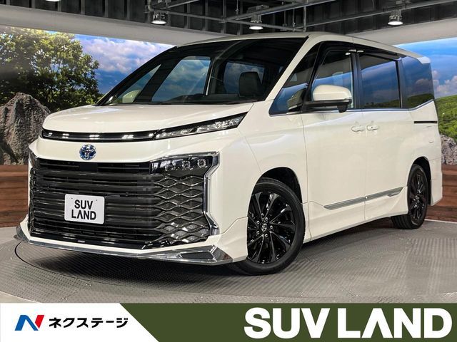 TOYOTA / VOXY HYBRID