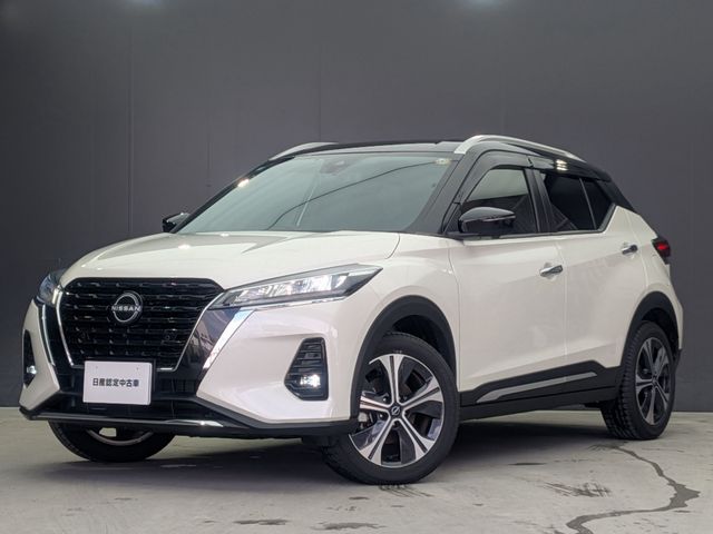 NISSAN / KICKS