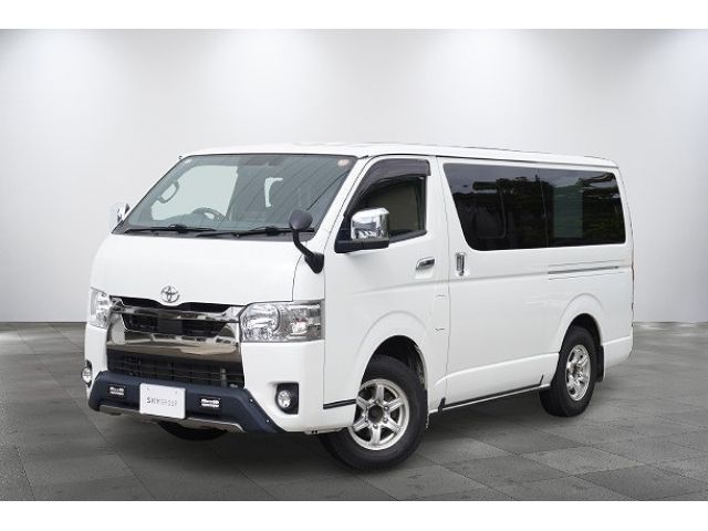 TOYOTA / HIACE van 4WD