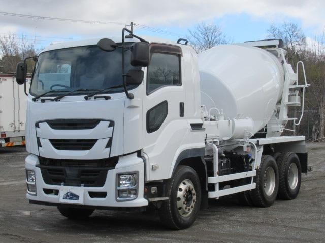 ISUZU / GIGA