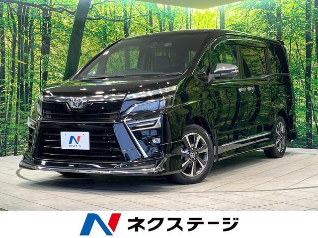 TOYOTA / VOXY