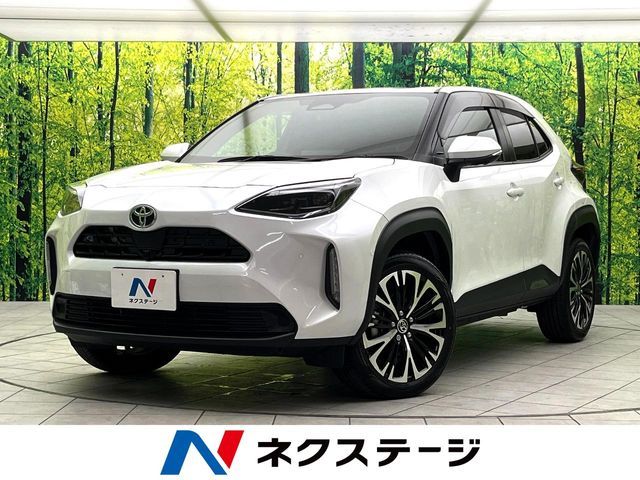TOYOTA / YARIS CROSS HYBRID