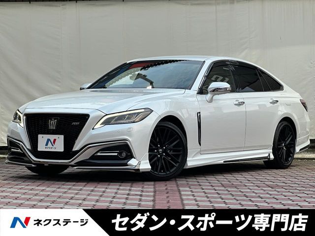 TOYOTA / CROWN sedan