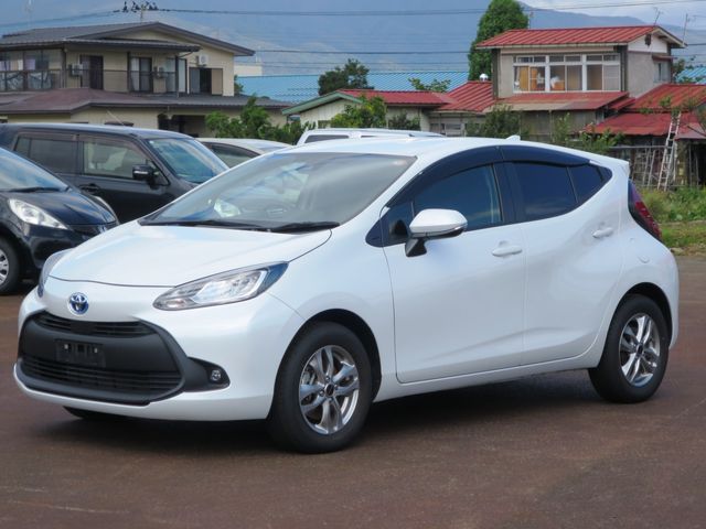 TOYOTA / AQUA
