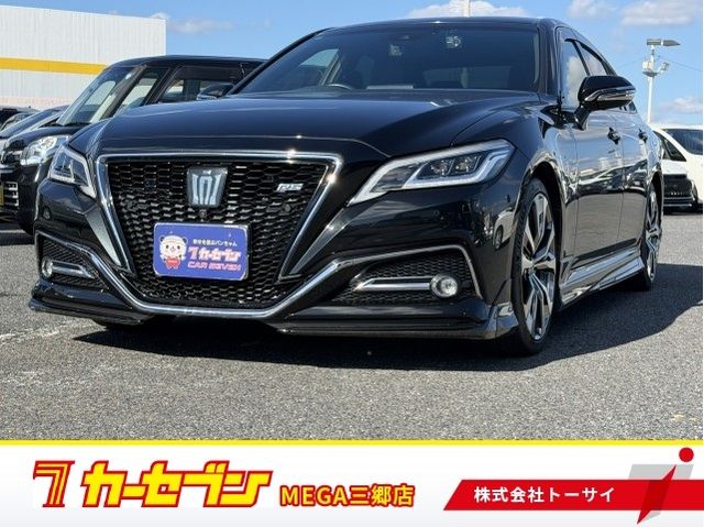 TOYOTA / CROWN sedan