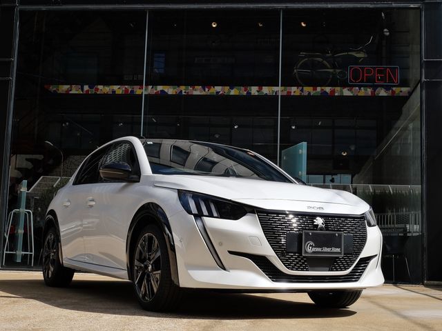 PEUGEOT / PEUGEOT 208