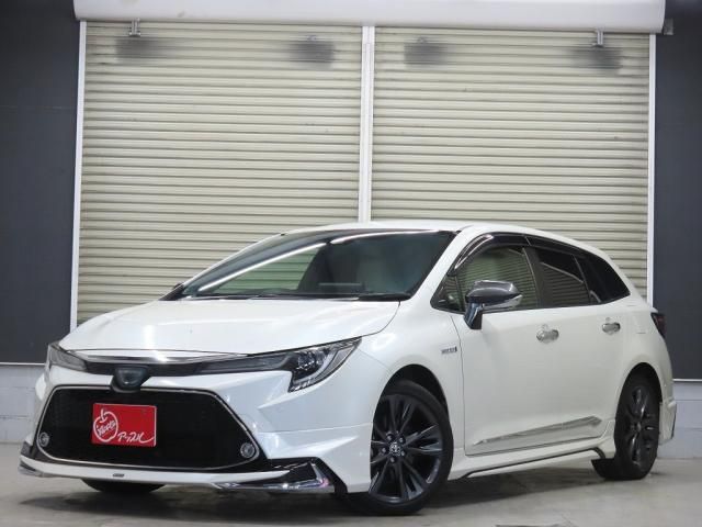 TOYOTA / COROLLA TOURING HYBRID 4WD
