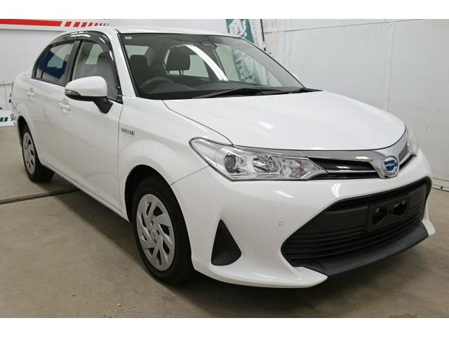TOYOTA / COROLLA AXIO HYBRID