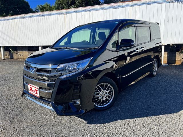 TOYOTA / NOAH HYBRID