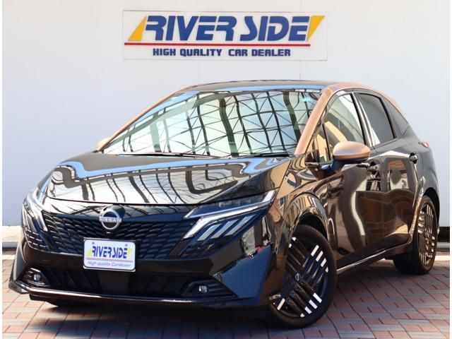 NISSAN / AURA