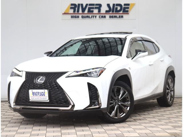 TOYOTA / LEXUS UX200