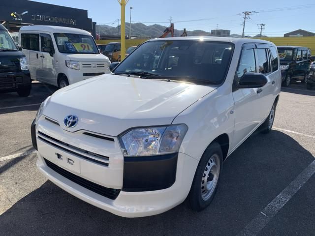 TOYOTA / PROBOX van HYBRID
