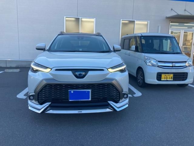 TOYOTA / COROLLA CROSS HYBRID
