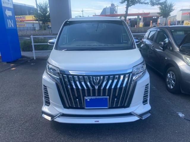 TOYOTA / NOAH