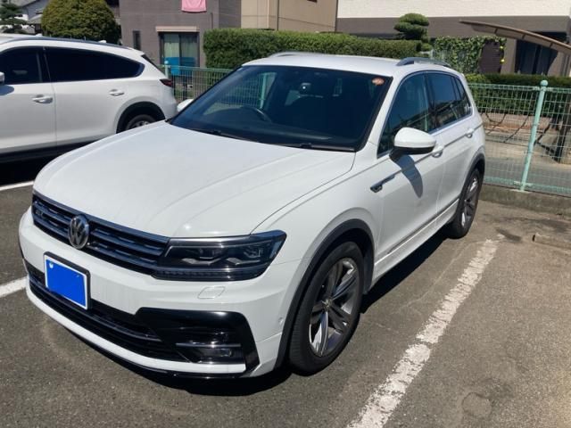 VOLKSWAGEN / VOLKSWAGEN TIGUAN