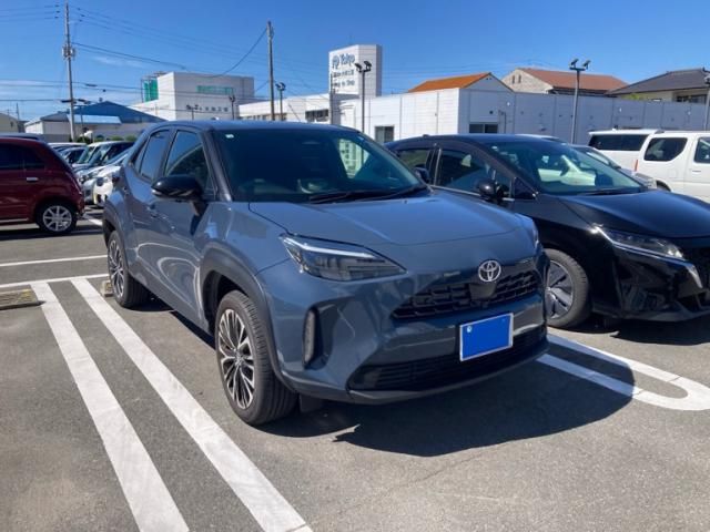 TOYOTA / YARIS CROSS HYBRID