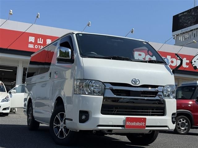 TOYOTA / HIACE van 4WD