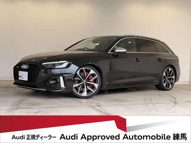 AUDI / AUDI RS4 AVANT