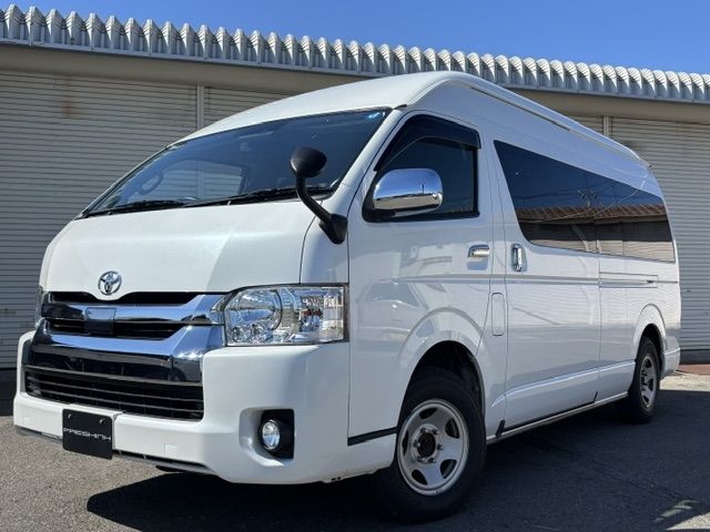 TOYOTA / HIACE wagon 4WD