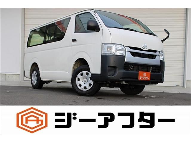 TOYOTA / HIACE van 4WD
