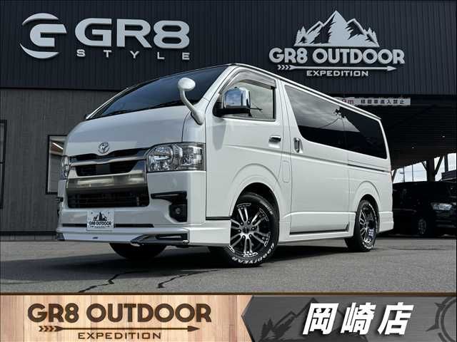 TOYOTA / HIACE van 4WD
