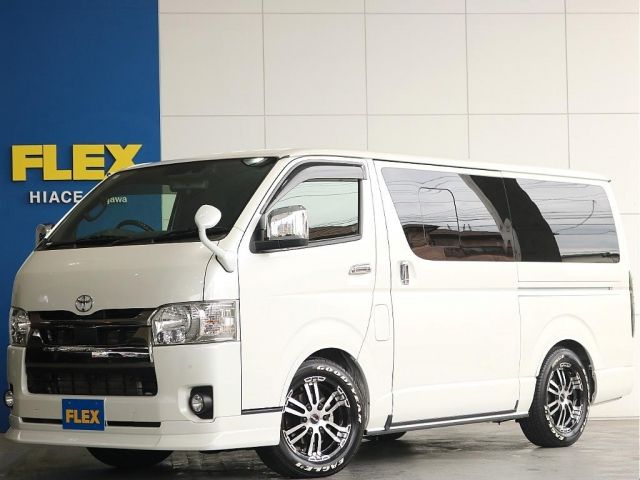 TOYOTA / HIACE van 4WD